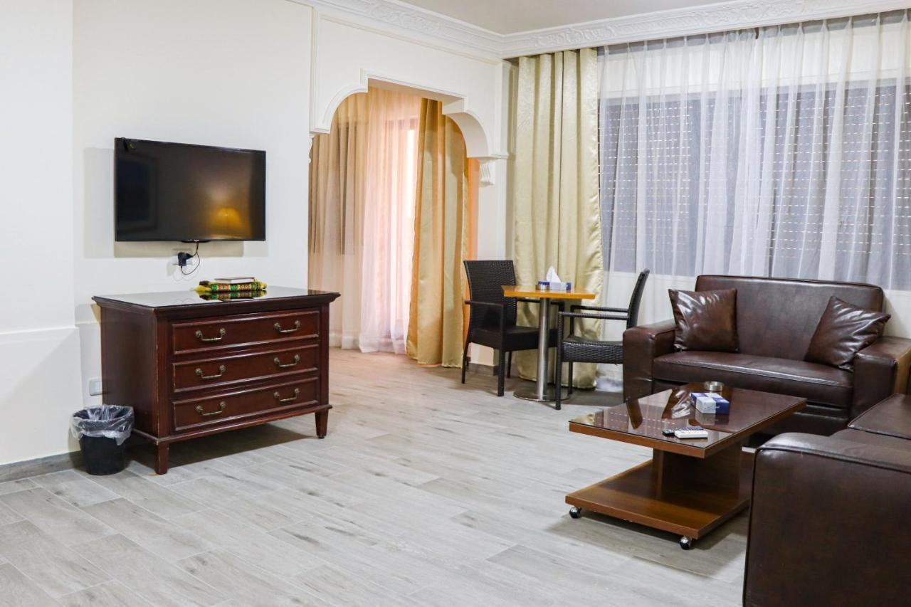 Al Jamal Suites Luaran gambar